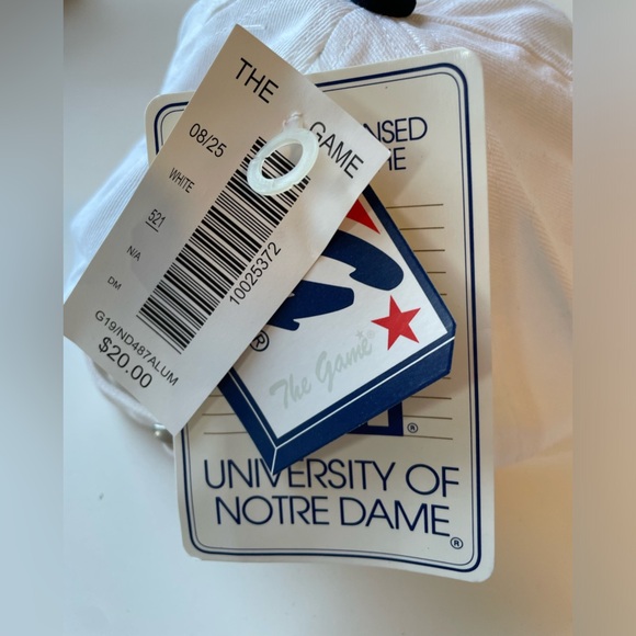 University of Notre Dame Alumni Hat NWT - Picture 5 of 5